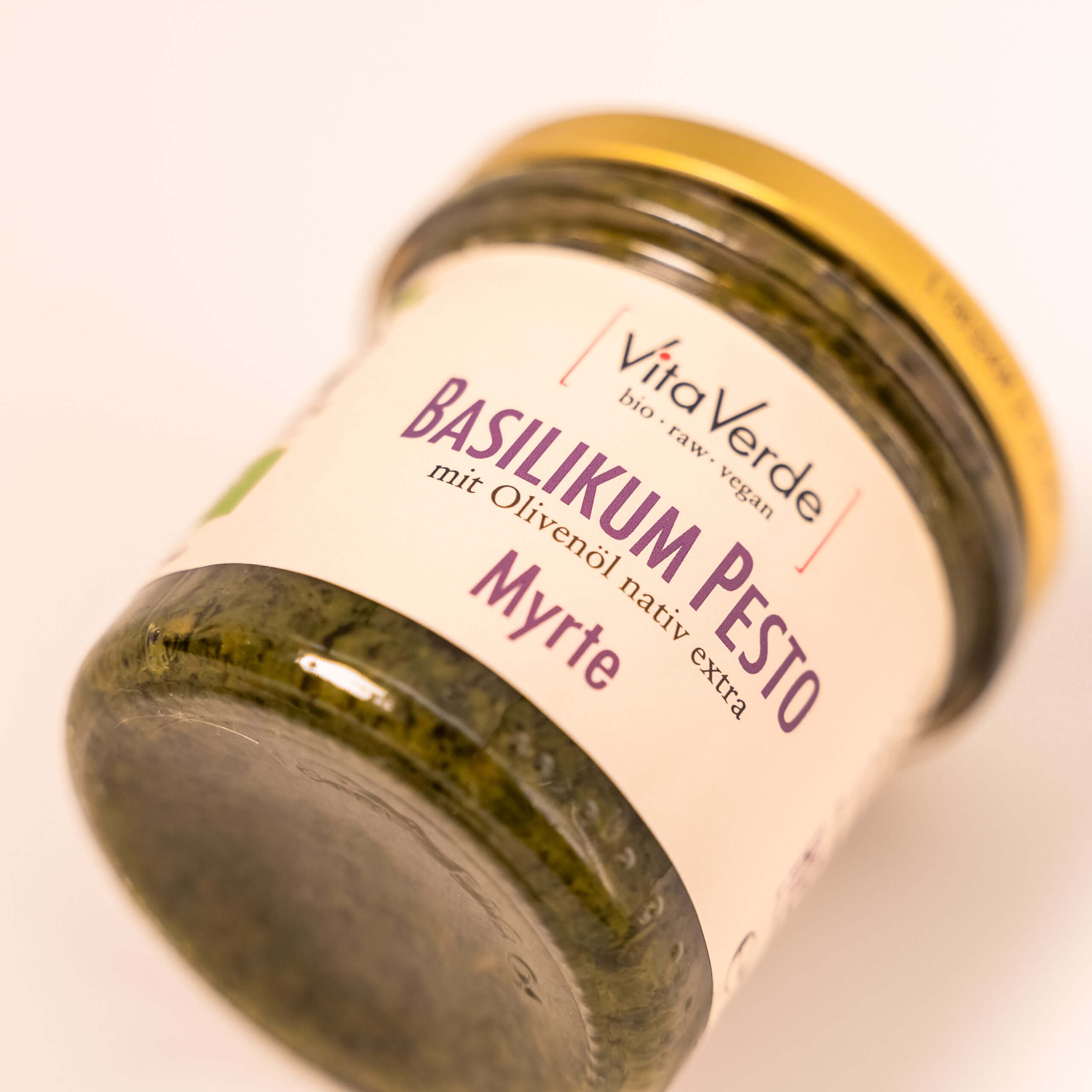 Vita-Verde-Bio-Basilikum-Pesto-Myrte-Heldenkraut.2-scaled